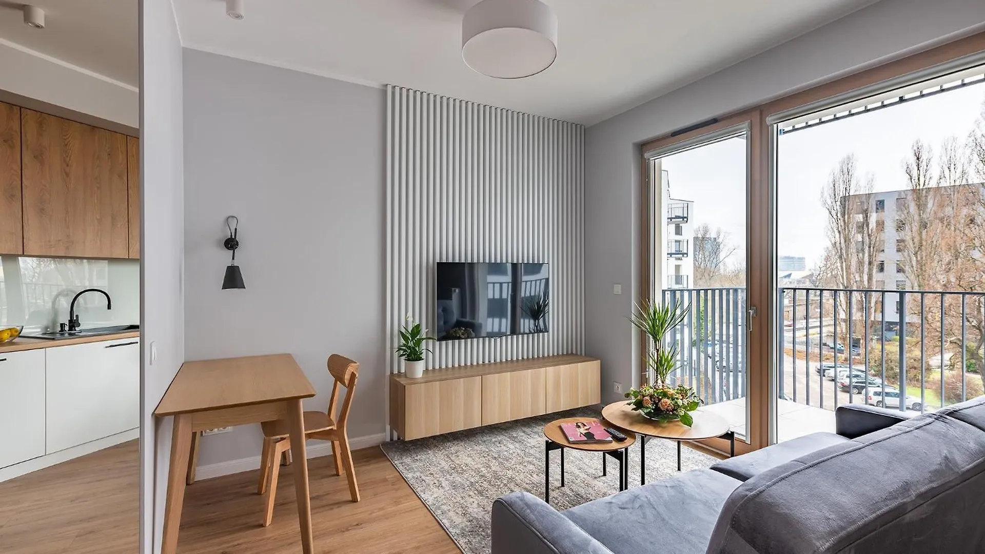 Expo Apartment Kolejowa Warsaw Poland